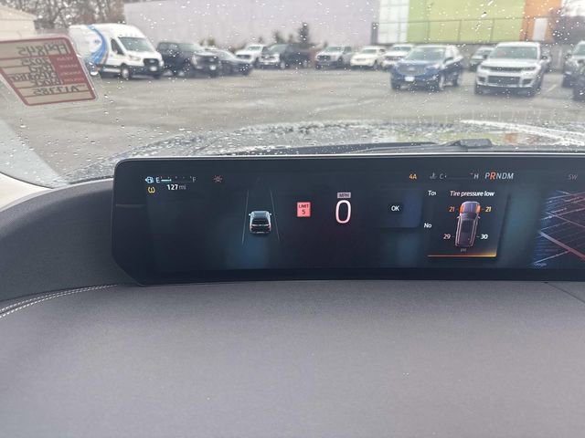 Certified 2025 Ford Expedition Max Platinum image 37