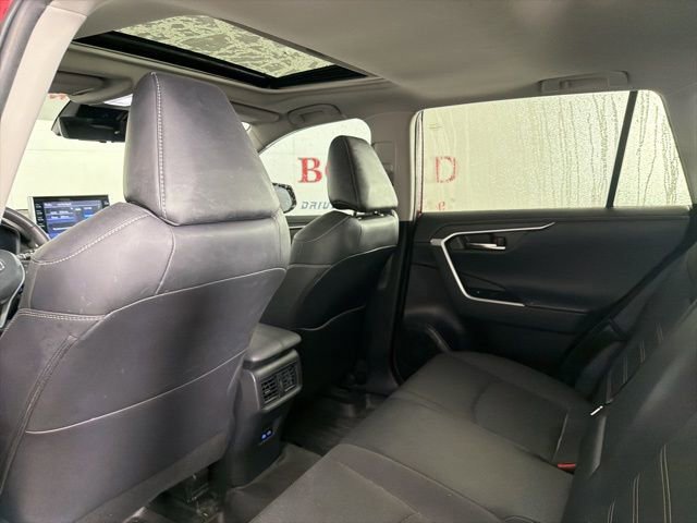 Used 2022 Toyota RAV4 Limited image 14