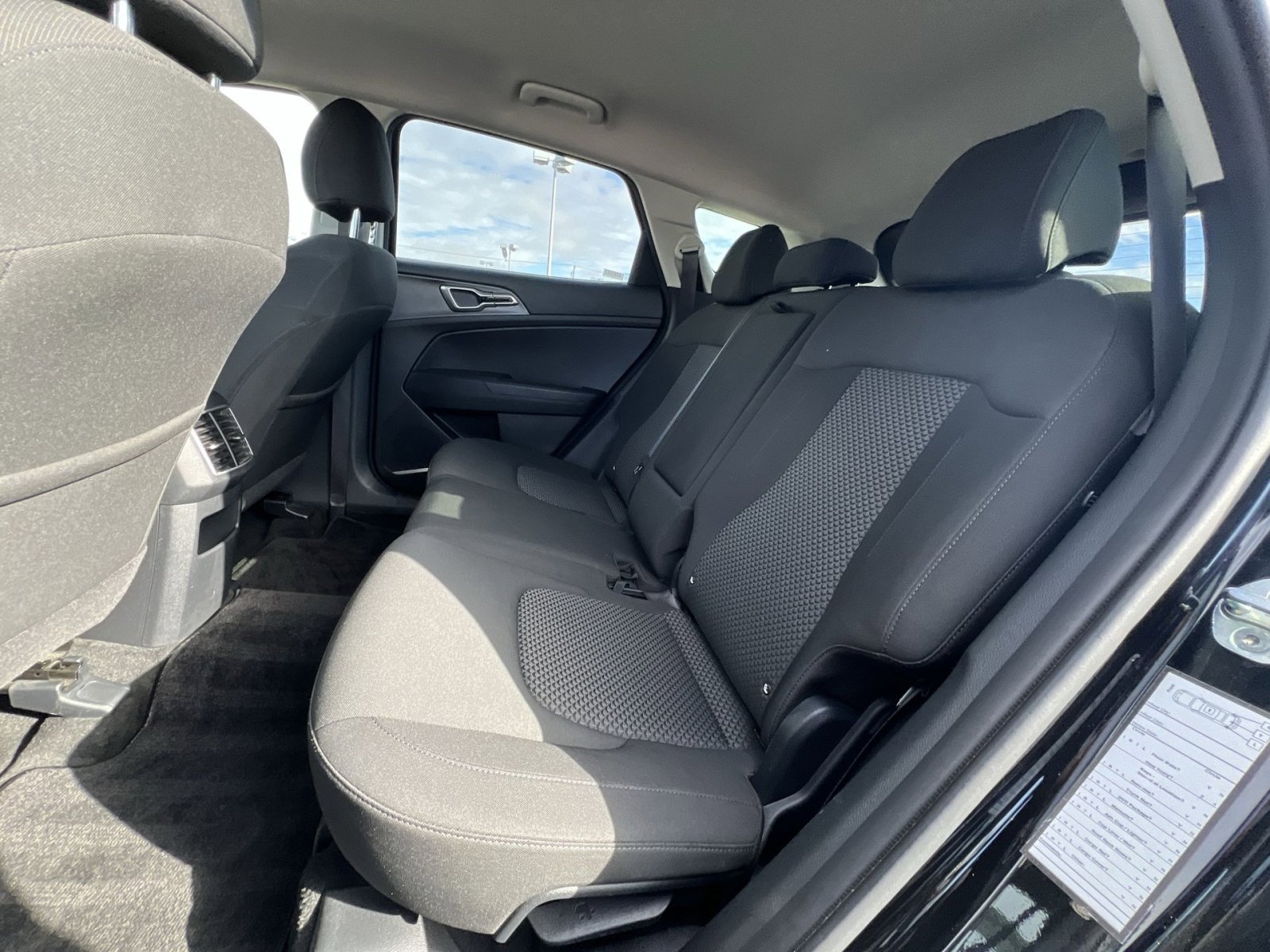 Used 2024 Kia Sportage LX image 23