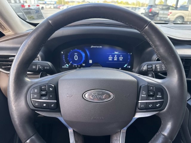 Certified 2020 Ford Explorer Platinum w/ Premium Technology Package AWD/4WD image 29