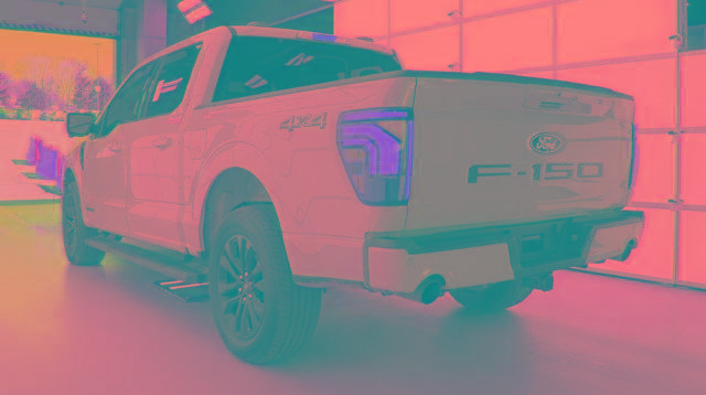 Certified 2024 Ford F150 Lariat w/ Equipment Group 502A High AWD/4WD image 4