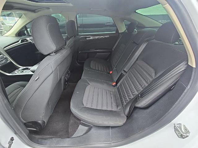 Certified 2020 Ford Fusion SE image 9