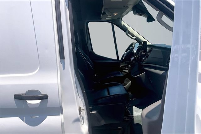 Certified 2020 Ford Transit 250 Medium Roof AWD image 7