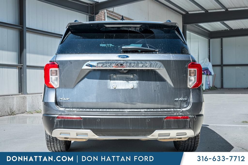 Certified 2022 Ford Explorer XLT w/ Equipment Group 202A AWD/4WD image 30