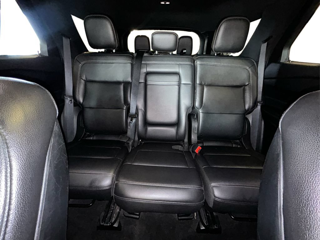 Certified 2020 Ford Explorer XLT w/ Equipment Group 202A AWD/4WD image 25