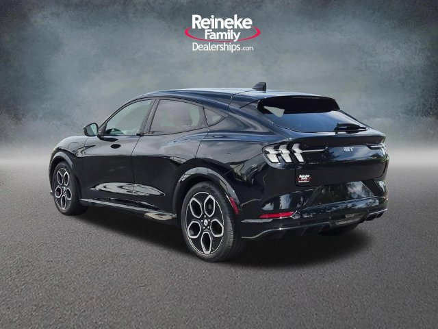 Certified 2022 Ford Mustang Mach-E GT AWD/4WD image 8
