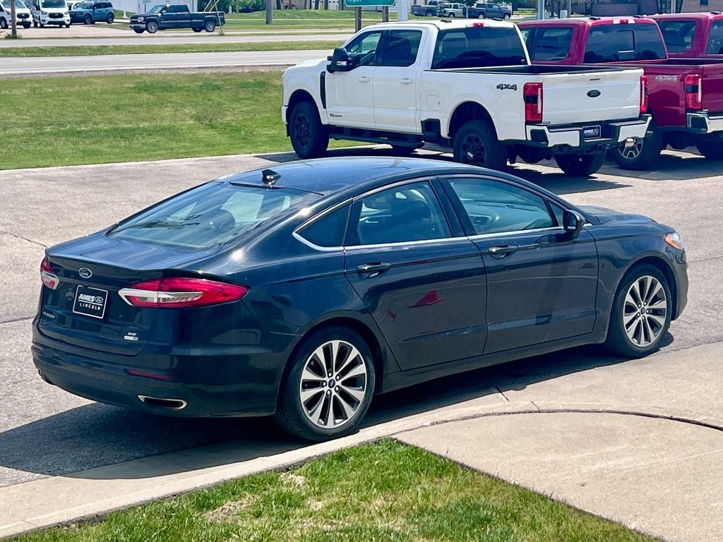 Certified 2019 Ford Fusion SE AWD/4WD image 6