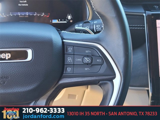 Used 2022 Jeep Grand Cherokee L Limited image 28