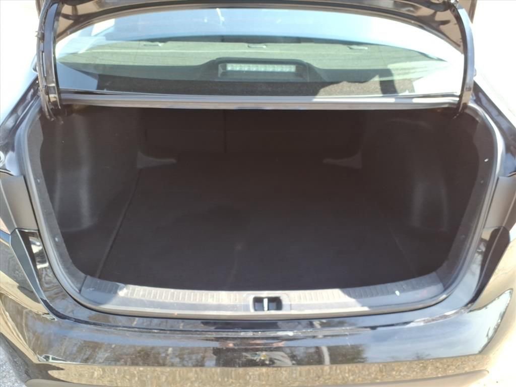 Used 2024 Toyota Corolla LE FWD image 12