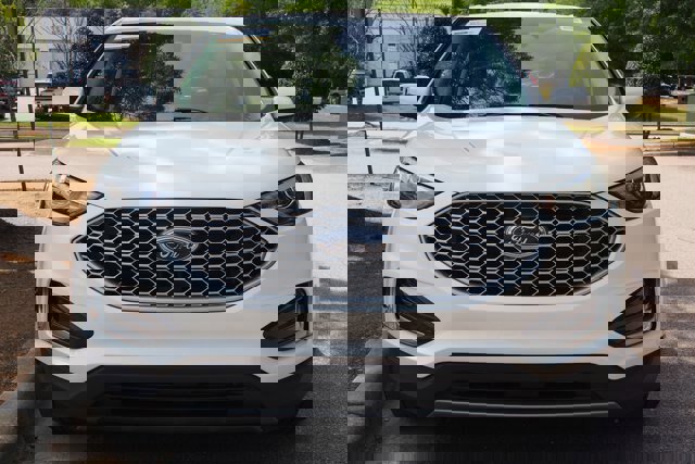 Certified 2024 Ford Edge SEL w/ Convenience Package image 8