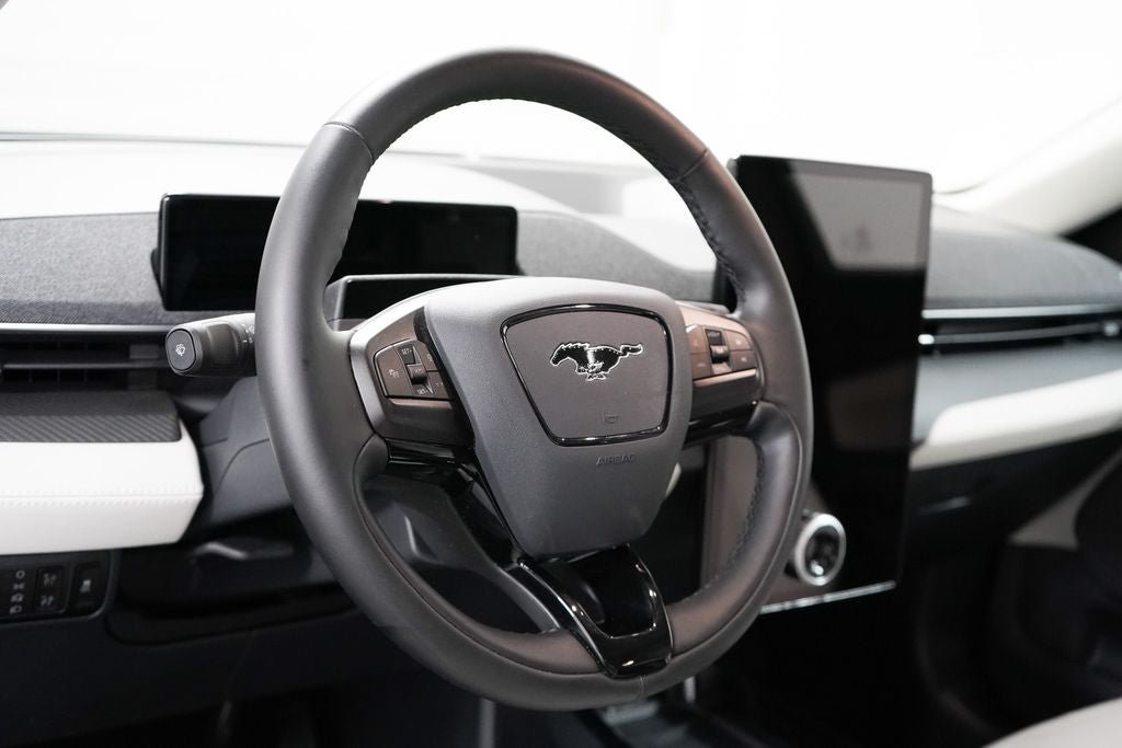 Certified 2025 Ford Mustang Mach-E Premium AWD/4WD image 16