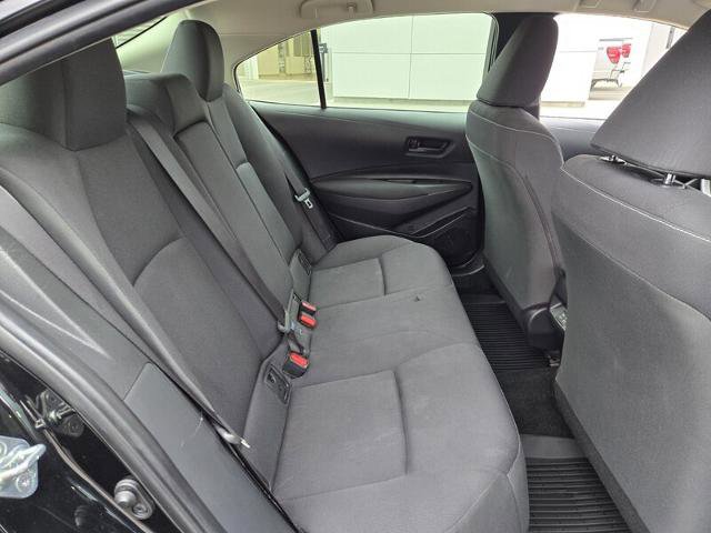 Used 2023 Toyota Corolla LE image 18