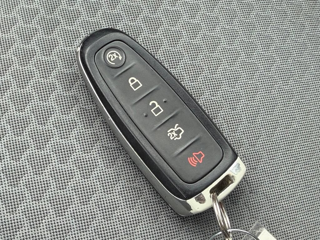 Certified 2019 Ford Escape SE FWD image 36