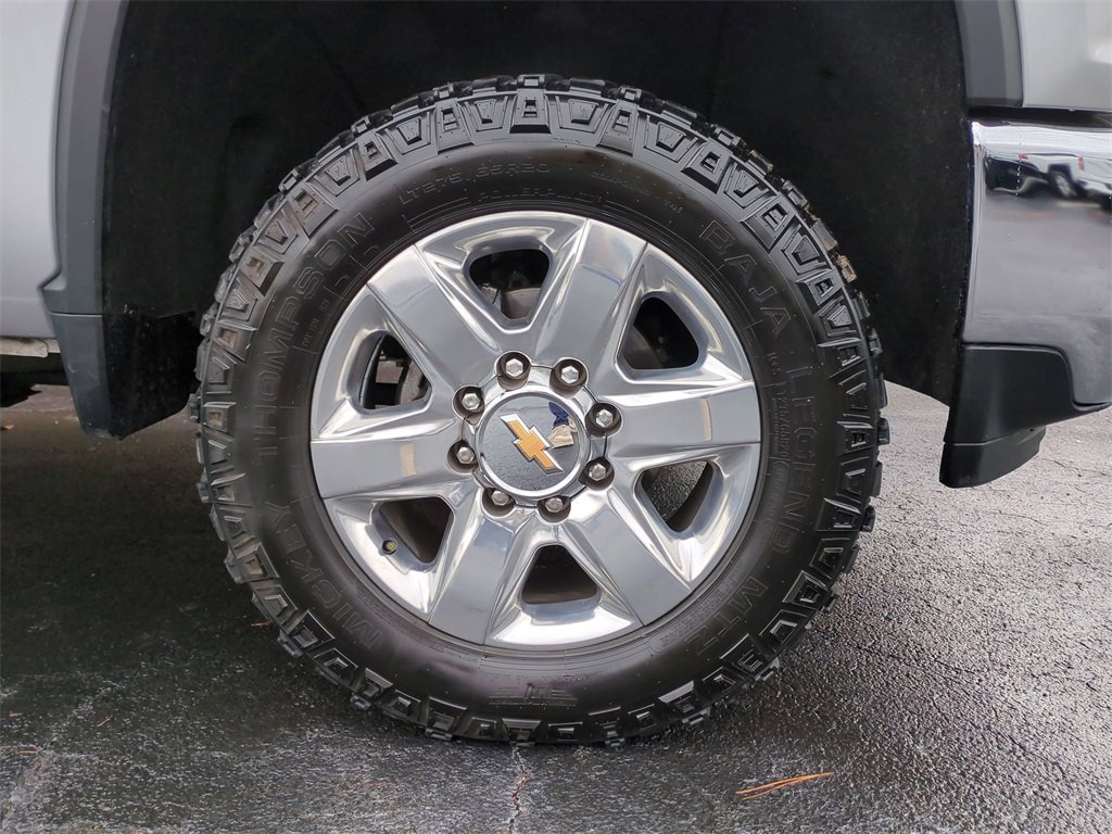 Used 2022 Chevrolet Silverado 2500 LTZ image 10