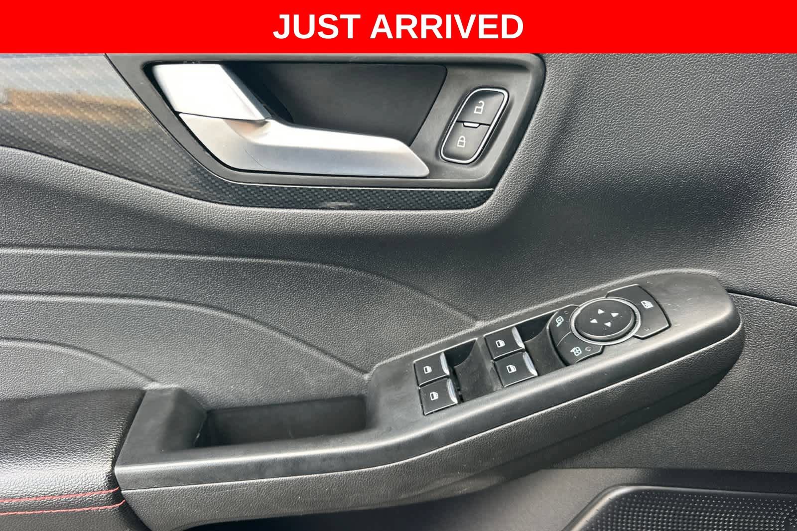 Certified 2024 Ford Escape ST-Line FWD image 13