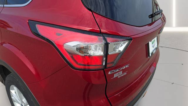 Certified 2018 Ford Escape SE AWD/4WD image 33