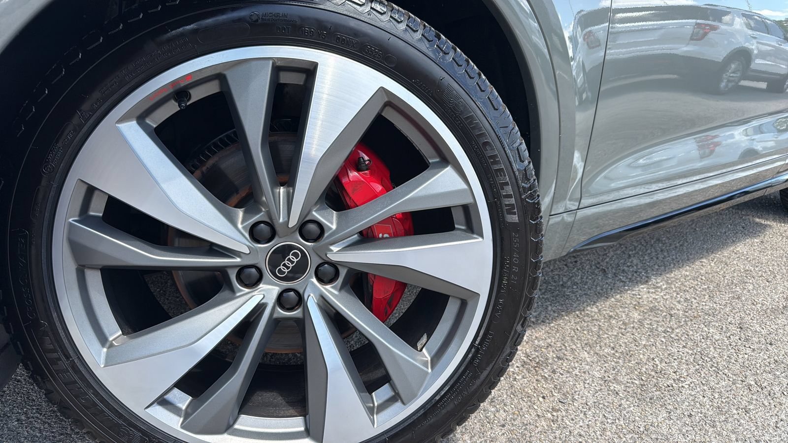 Used 2023 Audi SQ5 Prestige w/ Prestige Package AWD/4WD image 29