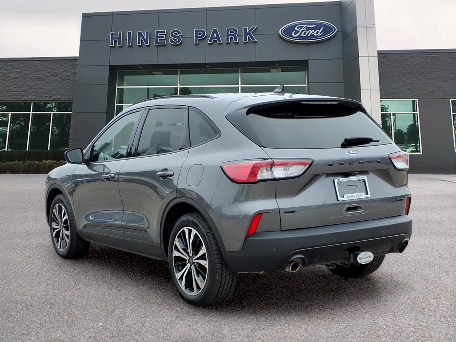 Certified 2021 Ford Escape SEL w/ SEL Stealth AWD Package image 5