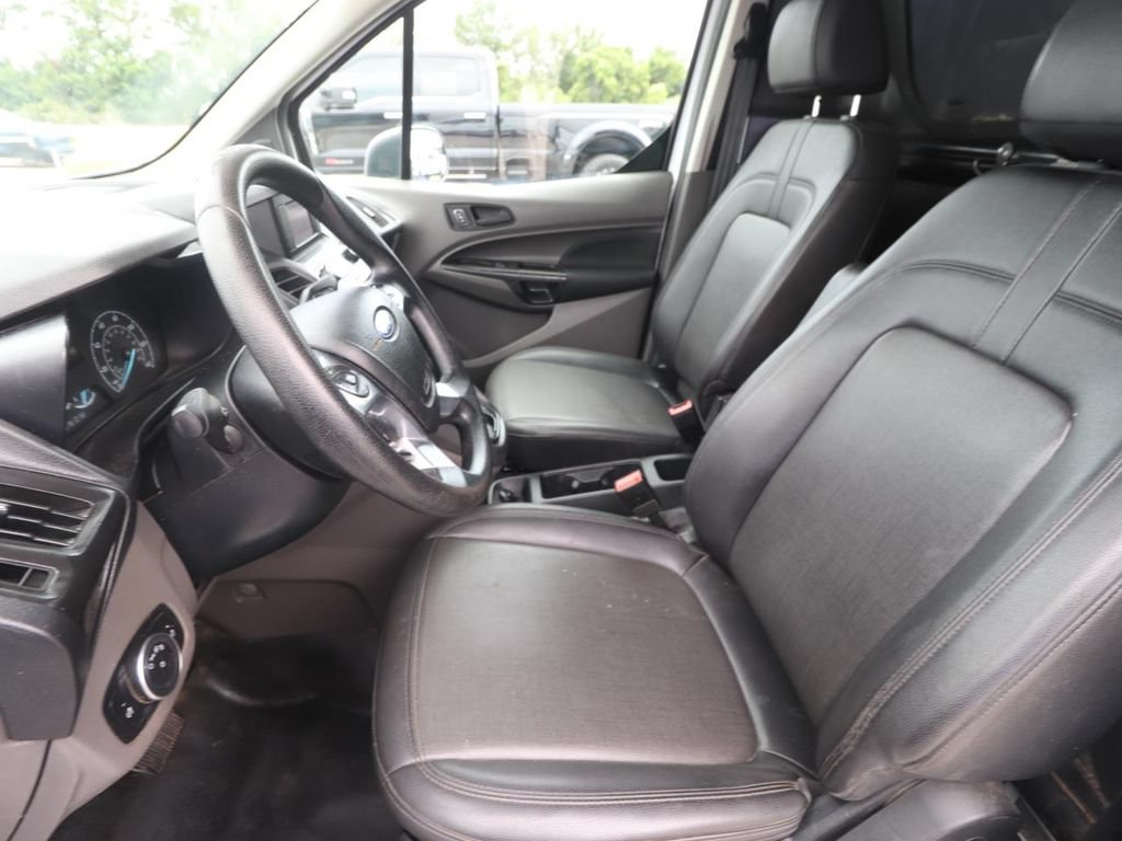Certified 2022 Ford Transit Connect XL FWD image 4
