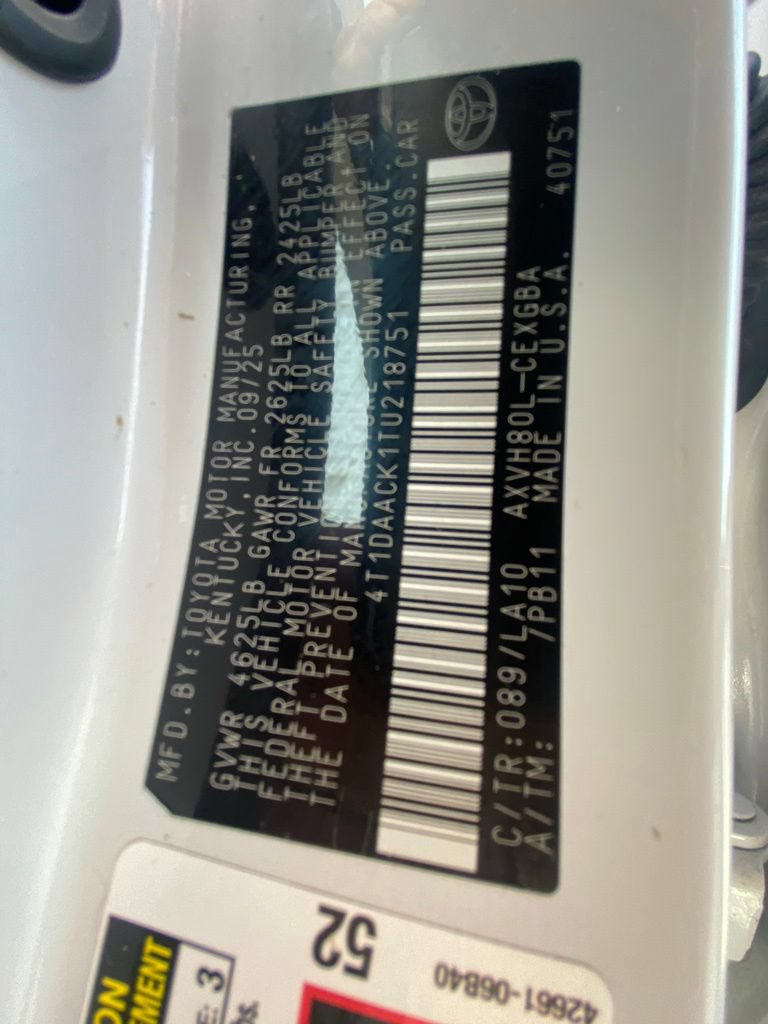 Used 2026 Toyota Camry XLE FWD image 31