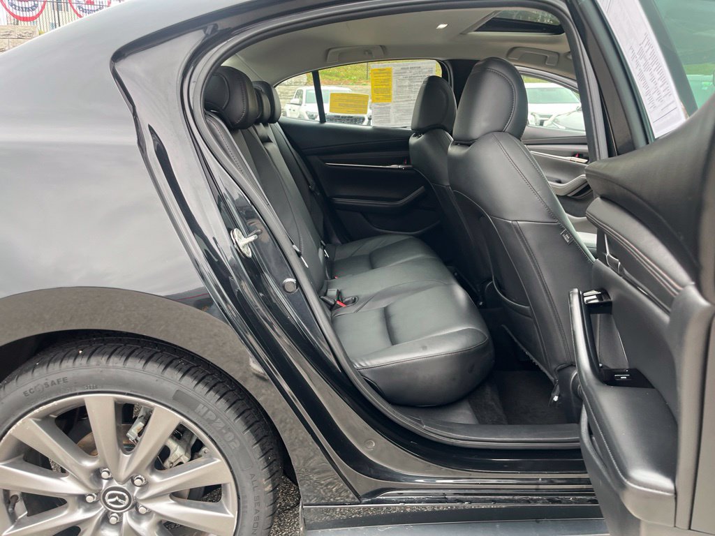 Used 2024 MAZDA MAZDA3 s FWD image 16