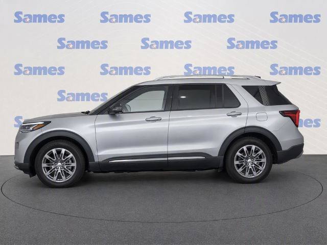 Certified 2025 Ford Explorer Platinum RWD image 7