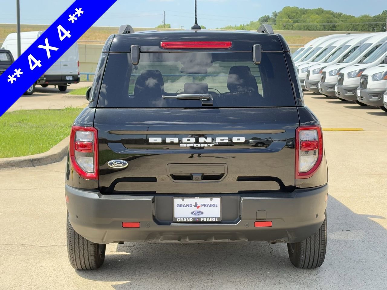 Certified 2023 Ford Bronco Sport Outer Banks w/ Tech Package AWD/4WD image 8