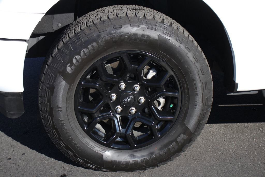 Certified 2024 Ford F150 XLT w/ XLT Black Appearance Package image 14