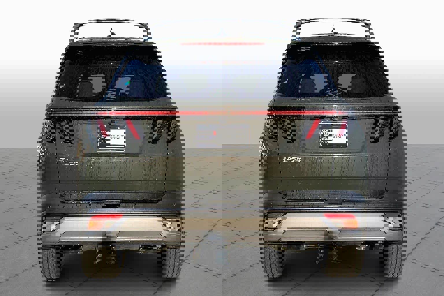 Used 2025 Hyundai Tucson Limited image 2