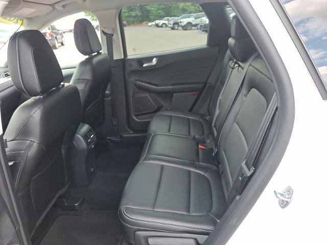 Certified 2022 Ford Escape SEL w/ Technology Package image 10