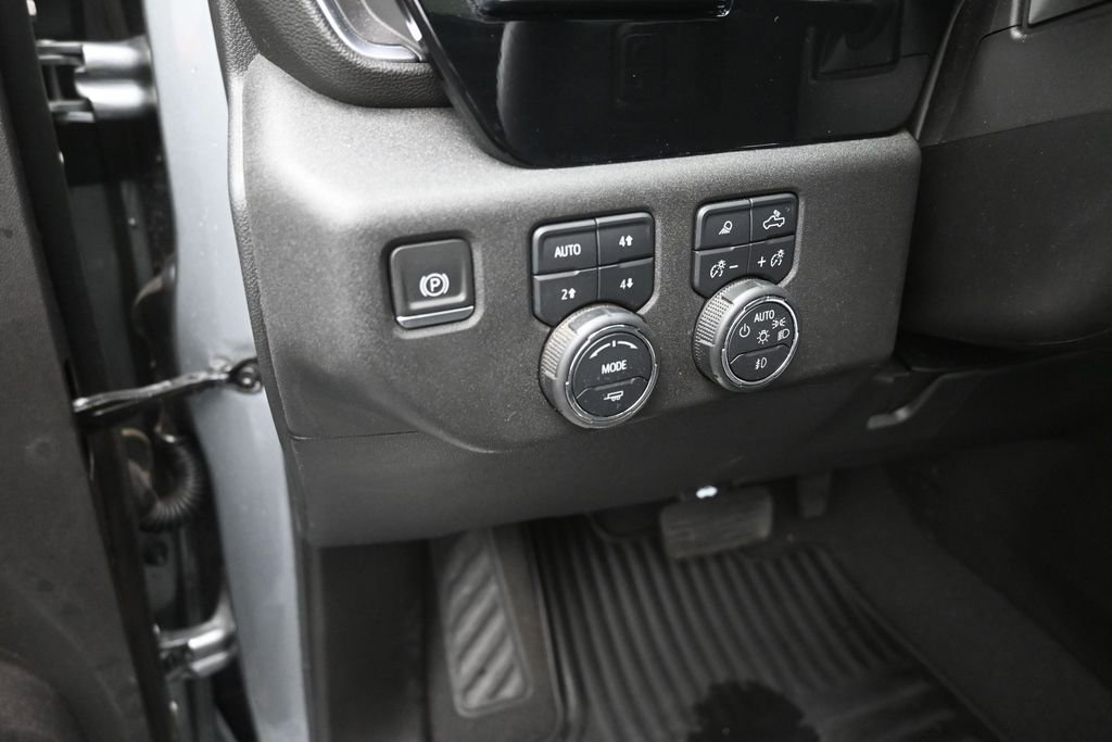 Used 2023 Chevrolet Silverado 1500 RST w/ Convenience Package II AWD/4WD image 13
