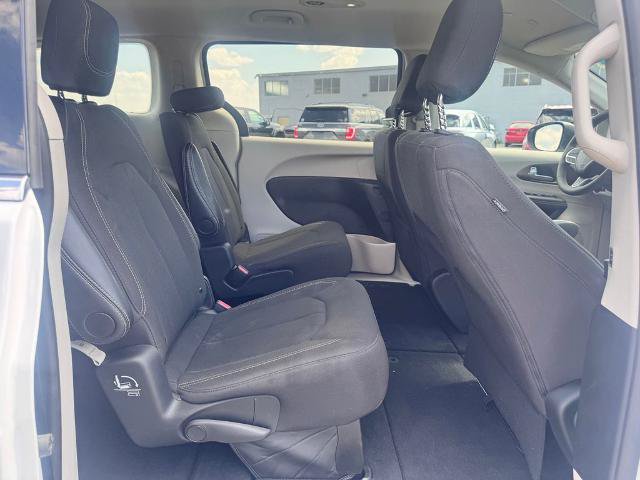 Used 2024 Chrysler Voyager LX FWD image 14