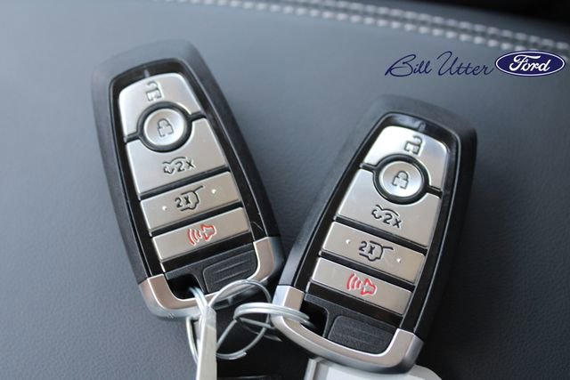Certified 2025 Ford Mustang Mach-E Select w/ Comfort Package Lite AWD/4WD image 23
