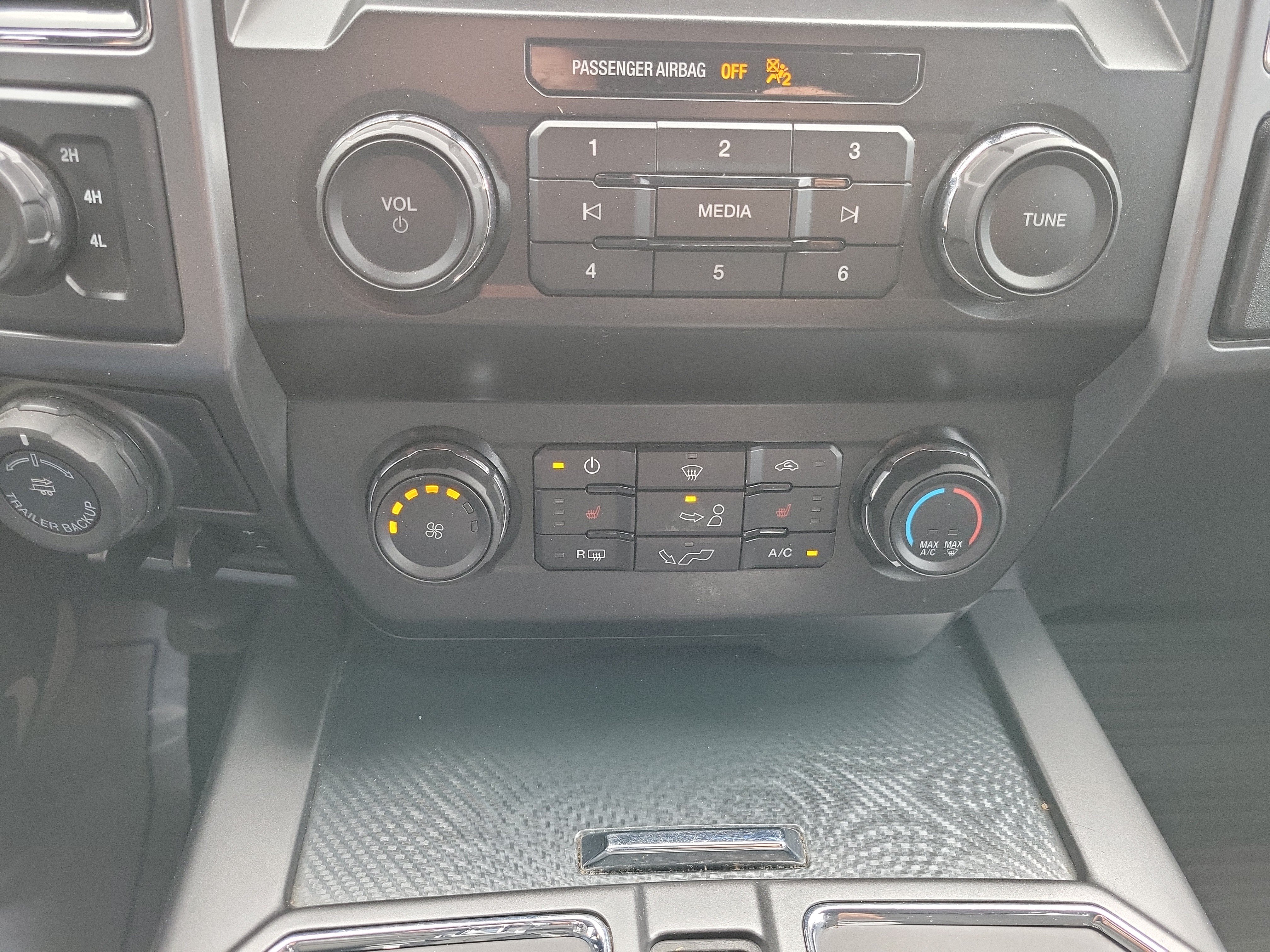 Certified 2019 Ford F150 XLT w/ Equipment Group 302A Luxury AWD/4WD image 21