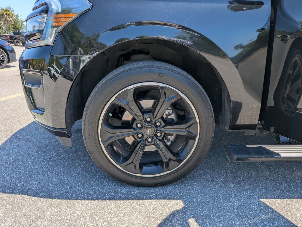 Certified 2023 Ford Expedition Max Limited RWD image 36