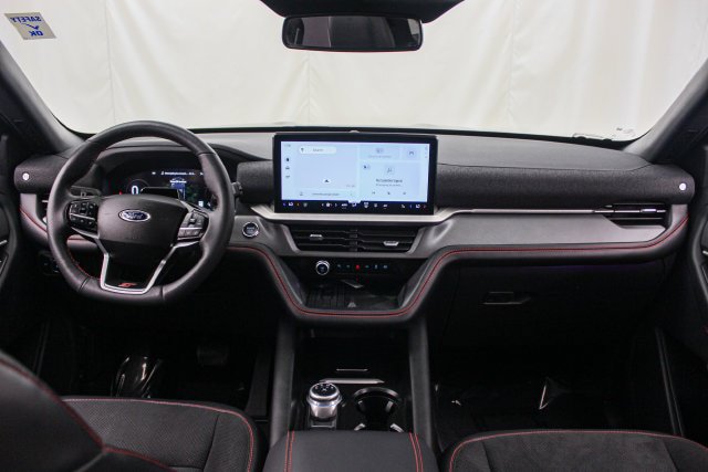 Certified 2025 Ford Explorer ST AWD/4WD image 34