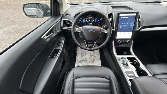 Certified 2024 Ford Edge SEL w/ Convenience Package image 15