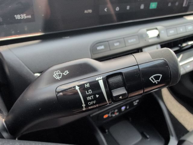 Used 2025 Kia K4 EX FWD image 23