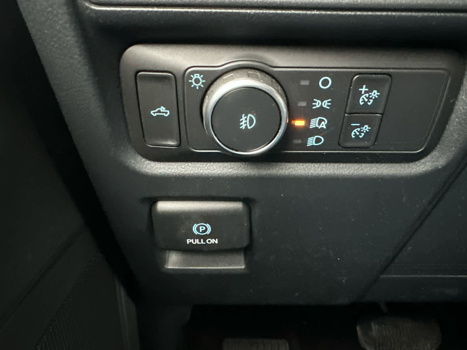 Certified 2021 Ford F150 XLT w/ Equipment Group 301A Mid image 26