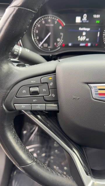 Used 2021 Cadillac XT6 Premium Luxury image 12