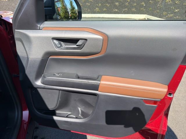Certified 2025 Ford Bronco Sport Outer Banks w/ Outer Banks Tech Package+ AWD/4WD image 43