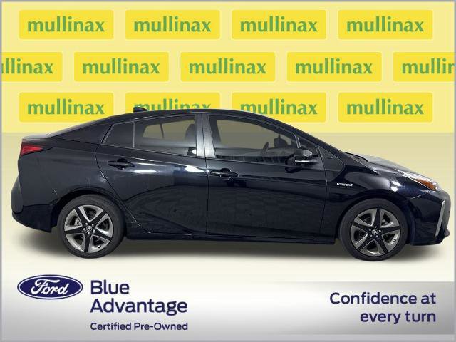 Used 2022 Toyota Prius L image 5