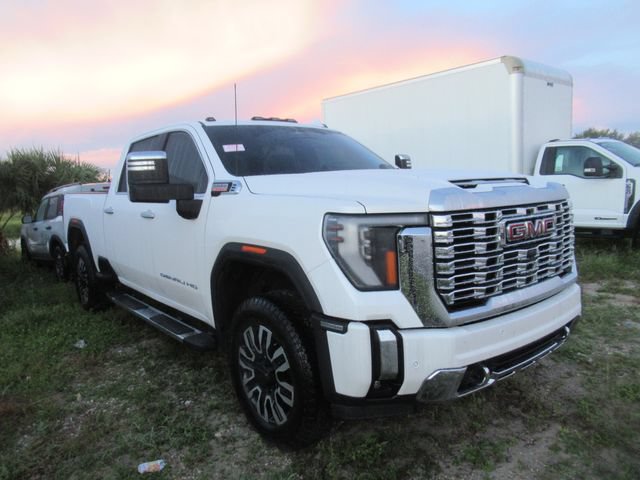 Used 2025 GMC Sierra 2500 Denali