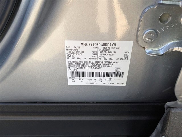 Certified 2022 Ford Explorer XLT w/ Equipment Group 202A image 30