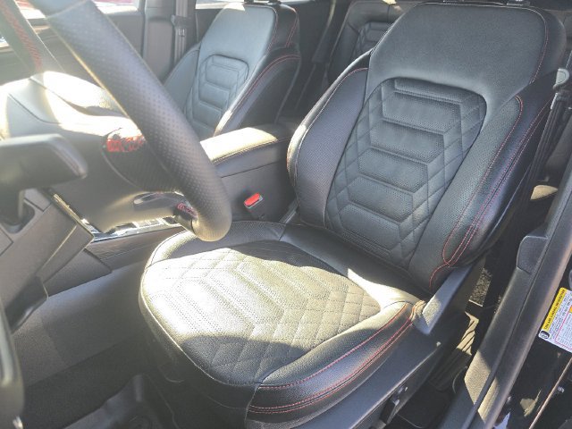 Certified 2023 Ford Escape ST-Line Elite w/ Premium Technology Package AWD/4WD image 24