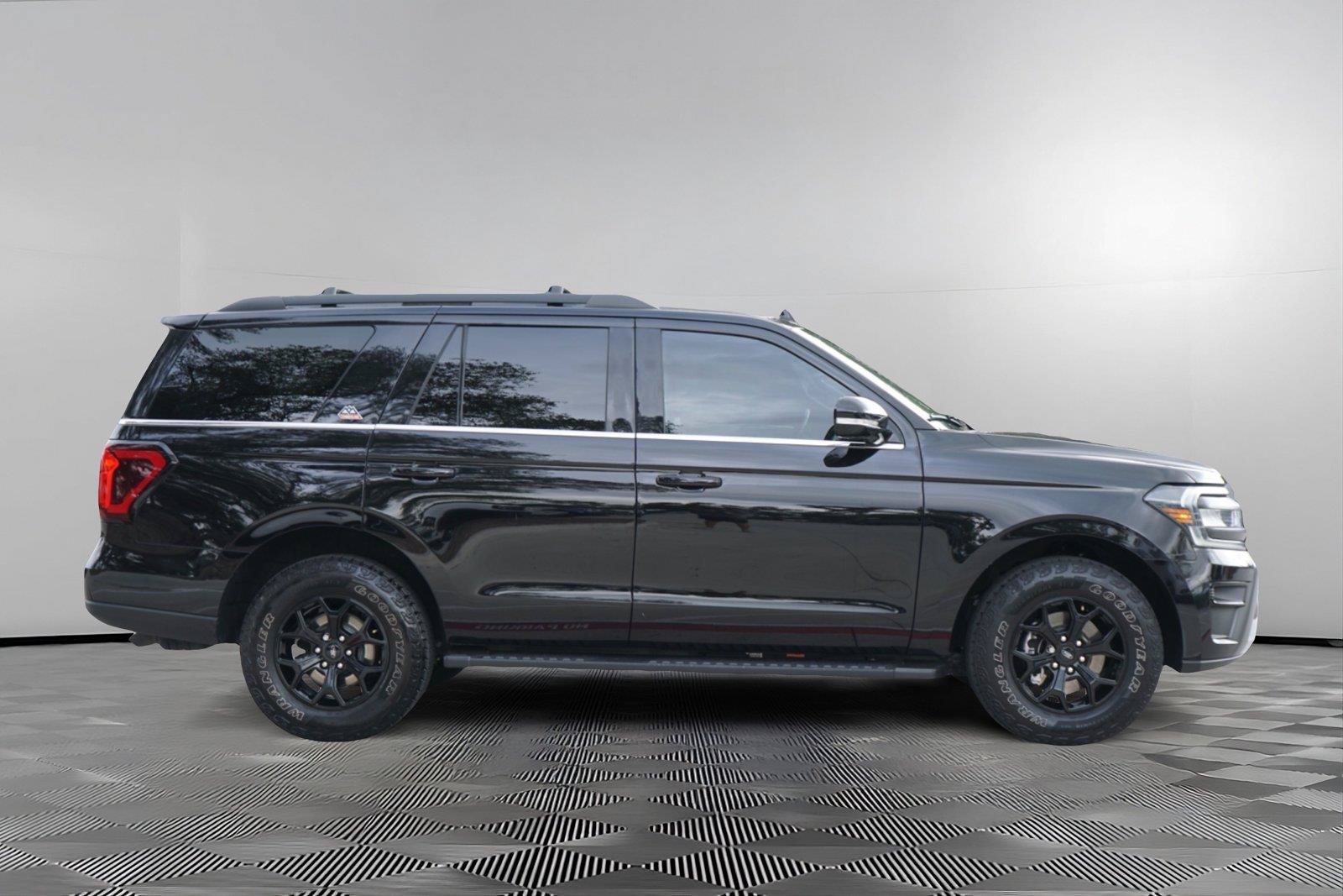 Certified 2022 Ford Expedition Timberline AWD/4WD image 4
