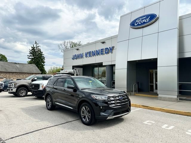 Certified 2025 Ford Explorer Active w/ Active Comfort Package AWD/4WD image 26