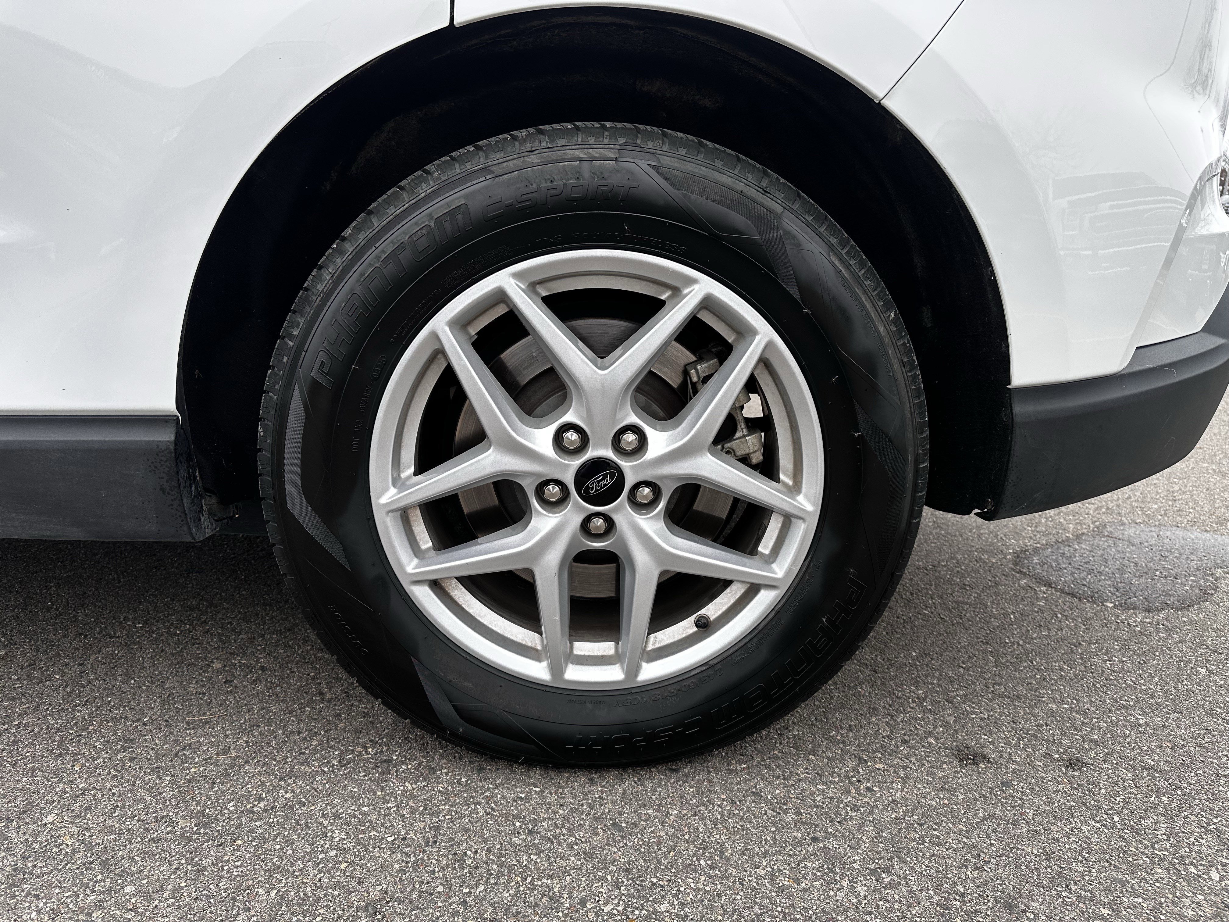 Certified 2024 Ford Edge SEL image 20