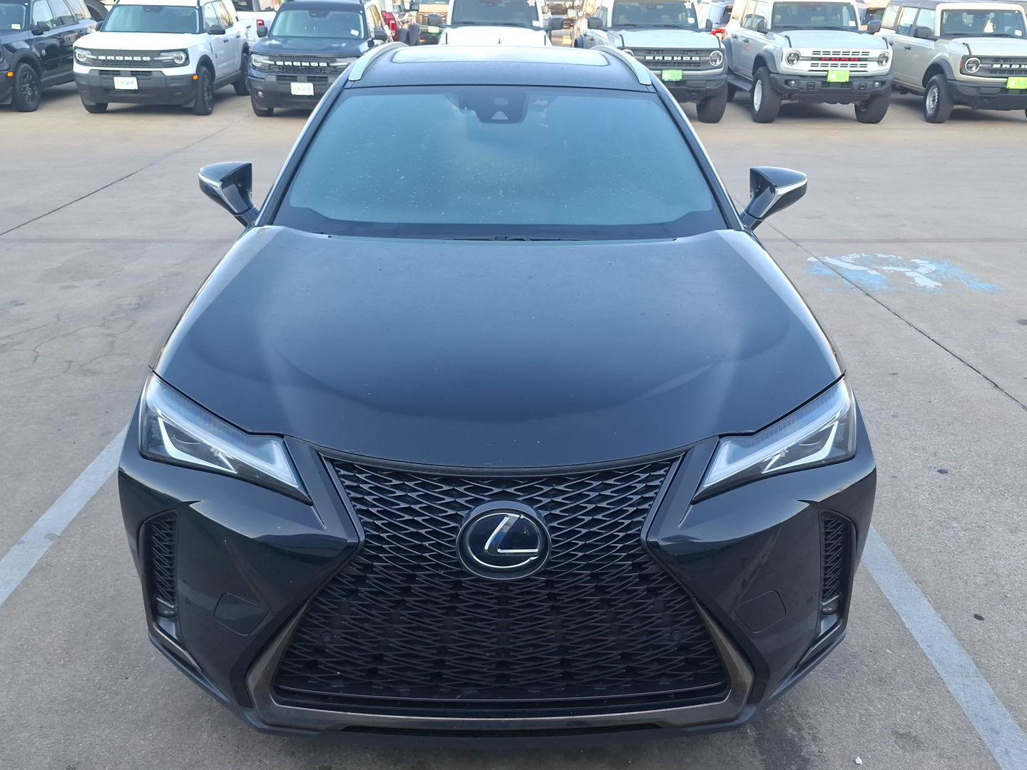 Used 2020 Lexus UX 250h F Sport w/ F Sport Premium Package AWD/4WD image 27