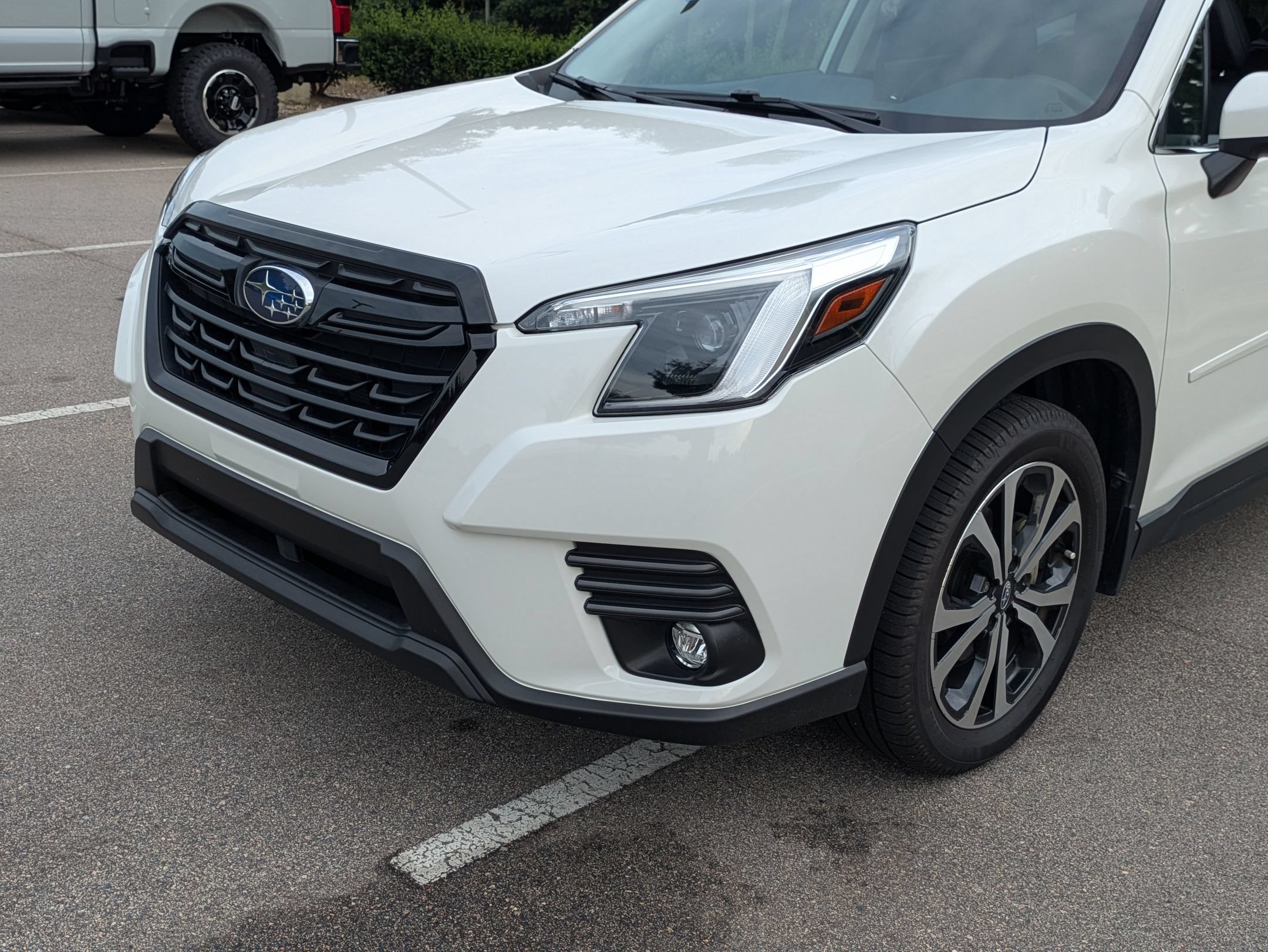 Used 2024 Subaru Forester Limited AWD/4WD image 9